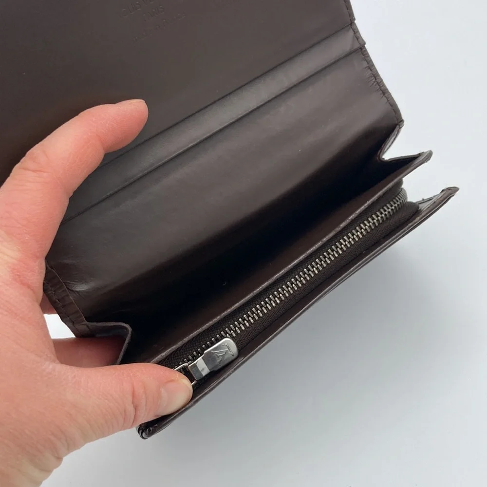 LOUIS VUITTON DARK BROWN EPI WALLET